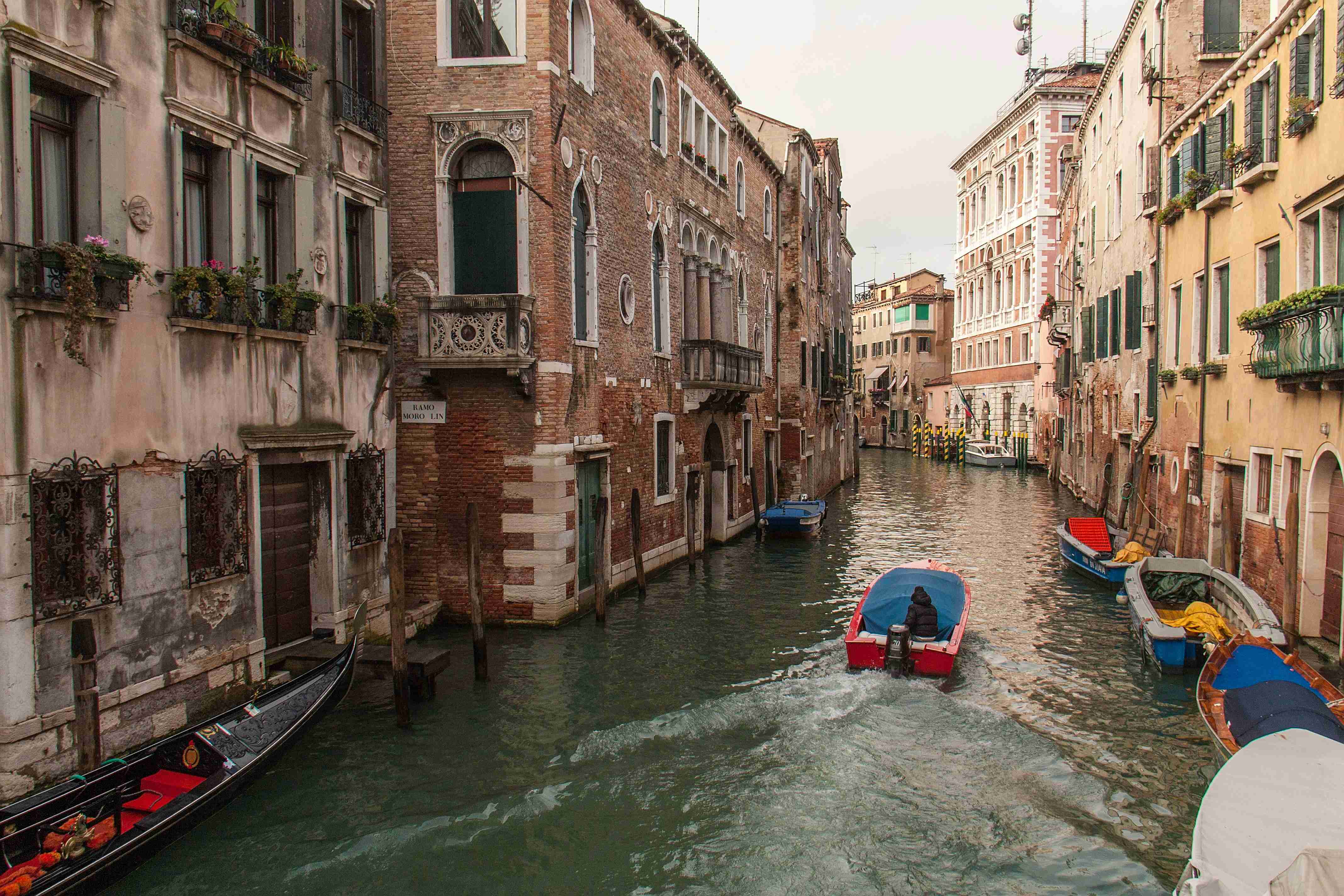 /img/2010/11/24-29.jpg