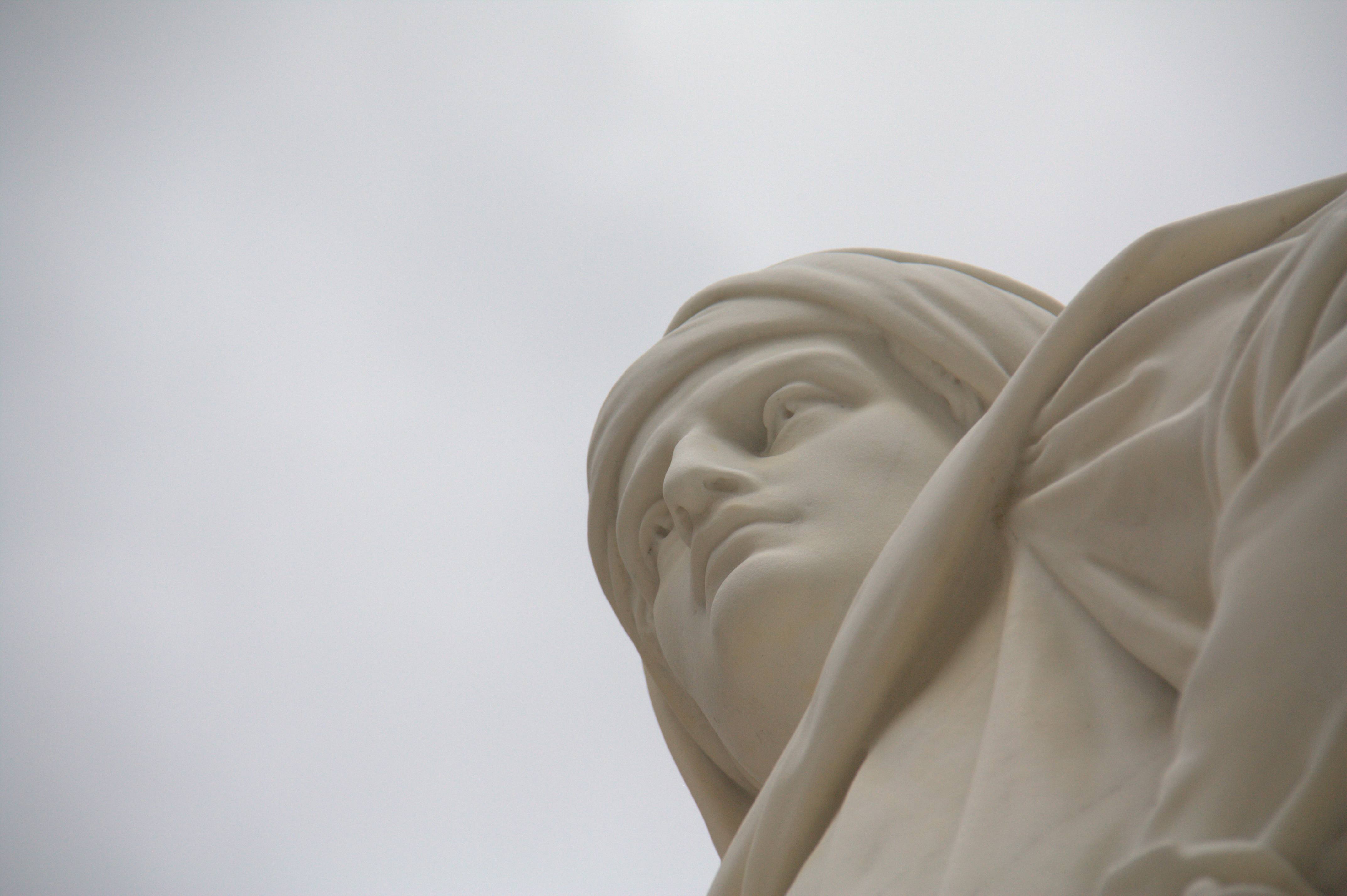 La statue du maître des lieux