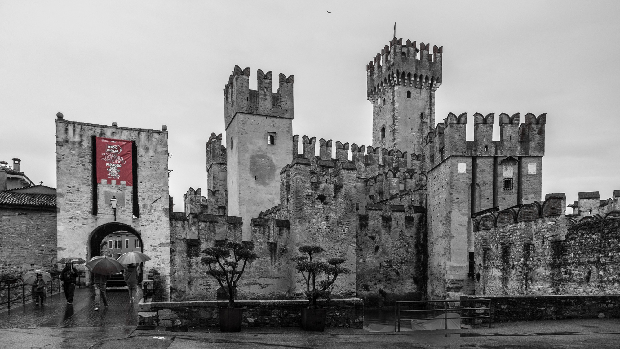 Castello Scaligero, qui contrôle l'entrée