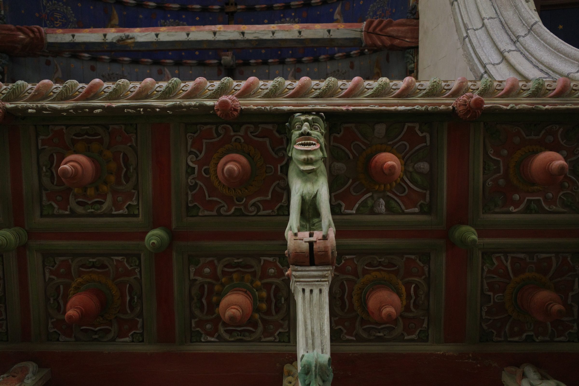 Le jubé polychrome (détail)