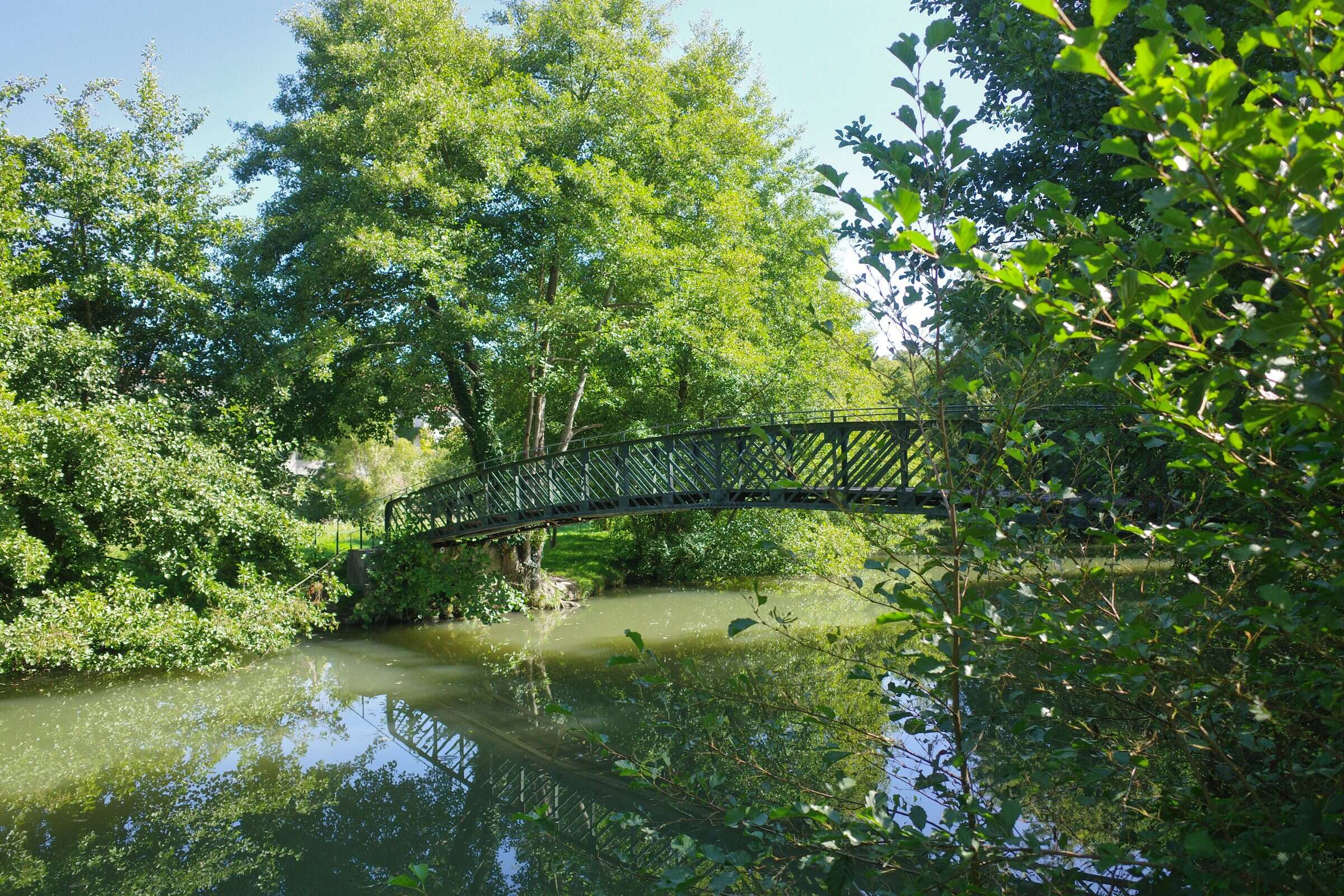 Passerelle conçue par Eiffel (avant d'être connu)
